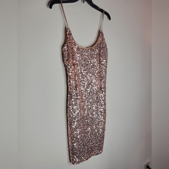 Guess Dress . Large . Rose Gold - Picture 4 of 4